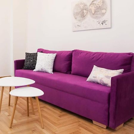 Contemporary Stylish Apartment Located Near Metaxourgeio Area أثينا المظهر الخارجي الصورة