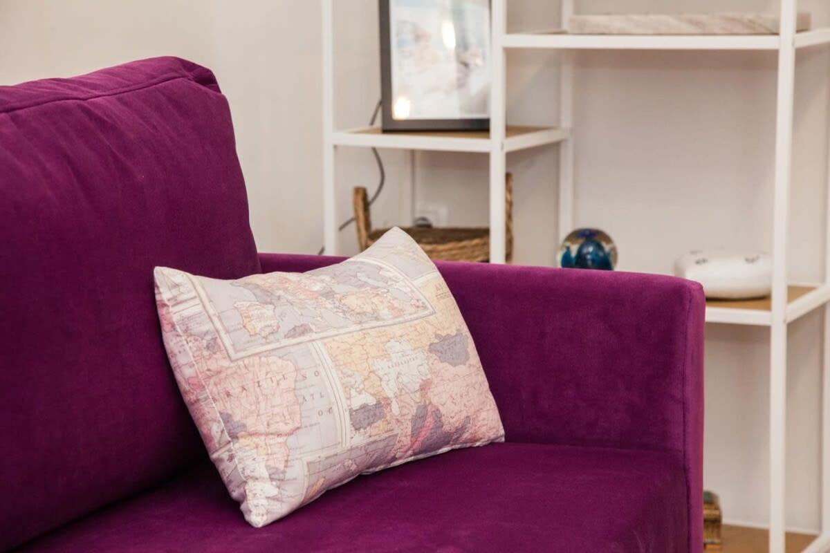 Contemporary Stylish Apartment Located Near Metaxourgeio Area أثينا المظهر الخارجي الصورة