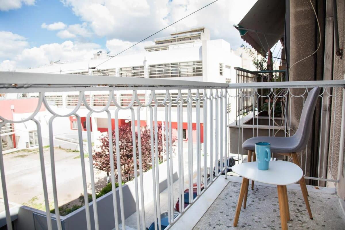 Contemporary Stylish Apartment Located Near Metaxourgeio Area أثينا المظهر الخارجي الصورة